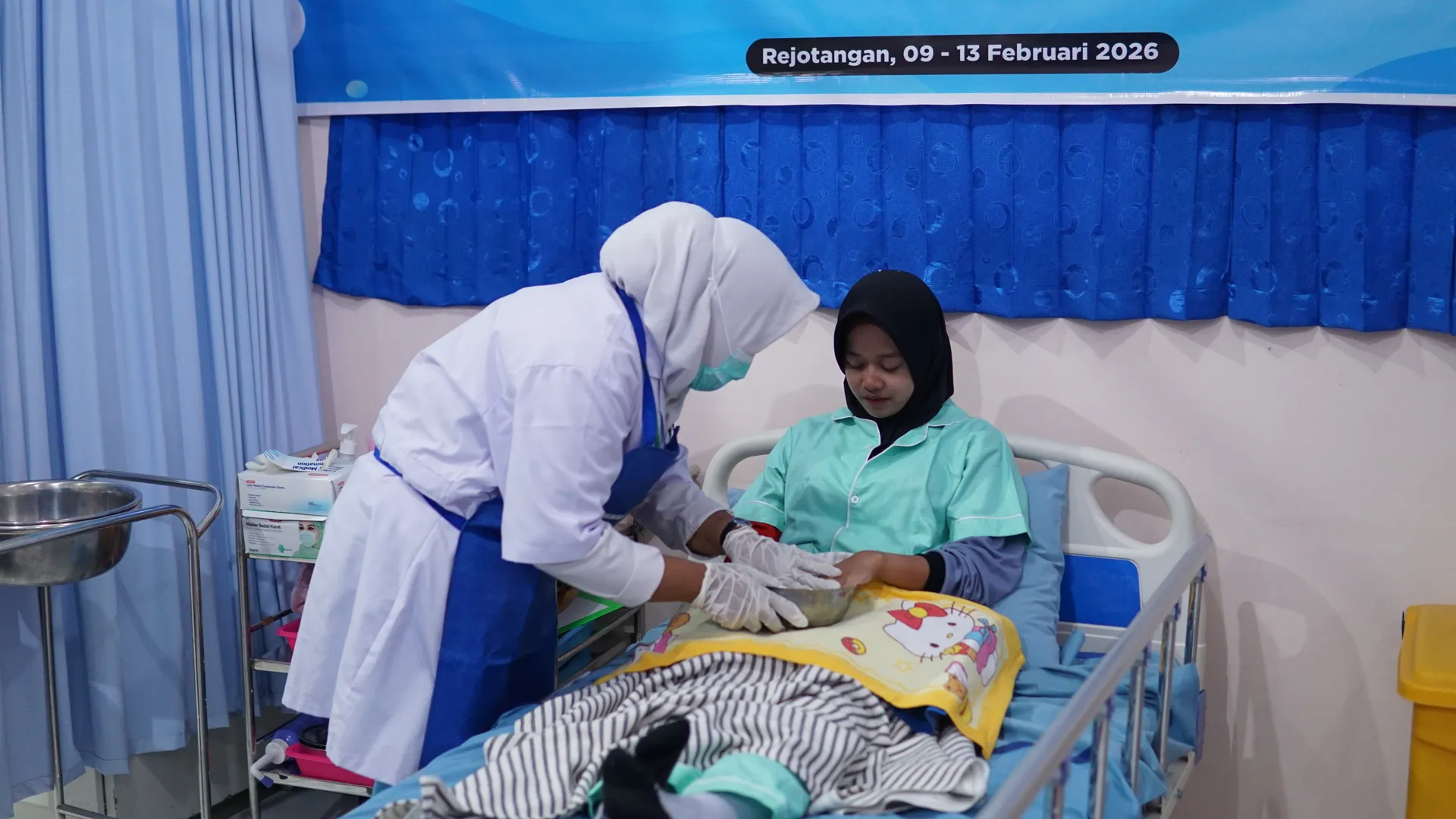 LAYANAN PENUNJANG KEPERAWATAN DAN CAREGIVER