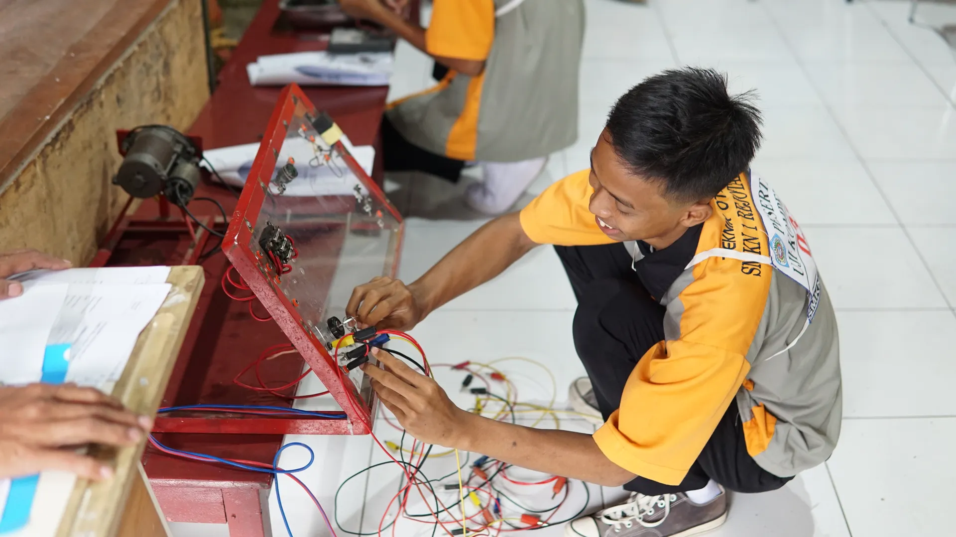 TEKNIK KENDARAAN RINGAN